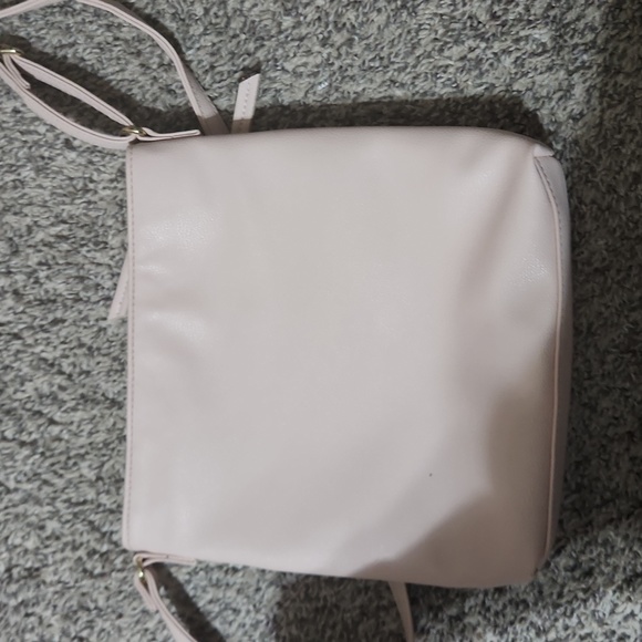Light pink faux leather purse - Picture 3 of 6